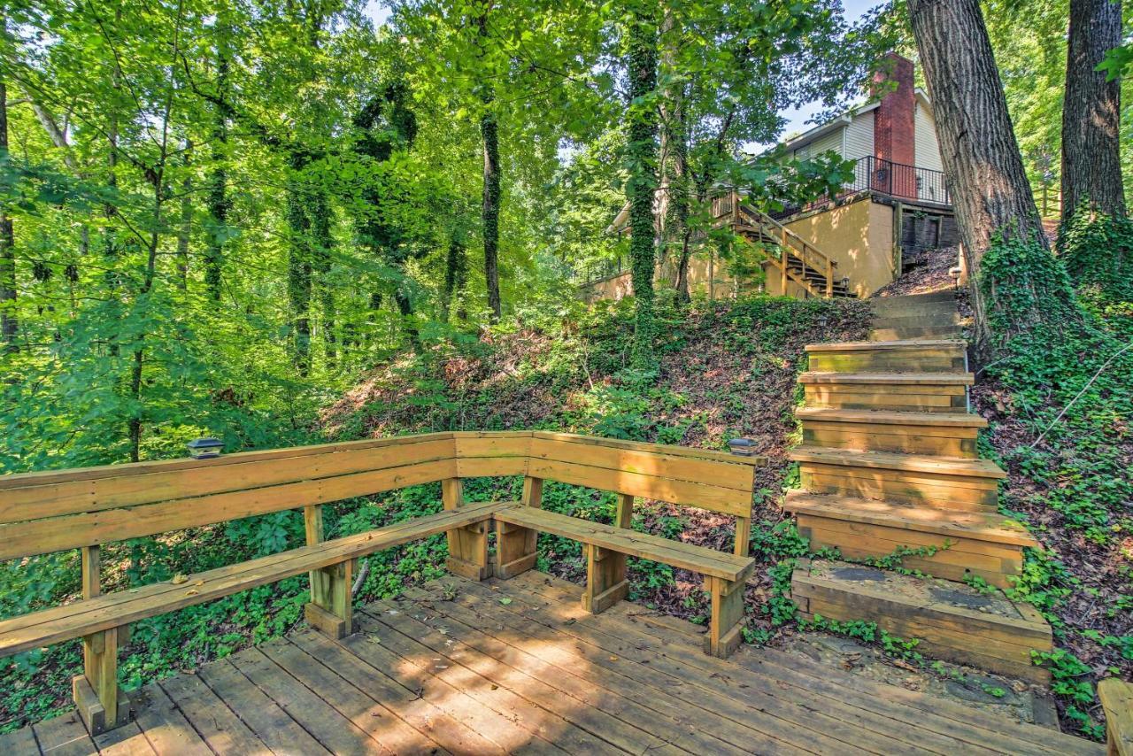 Spacious Georgia Getaway With Dock On Lake Lanier! Gainesville Esterno foto